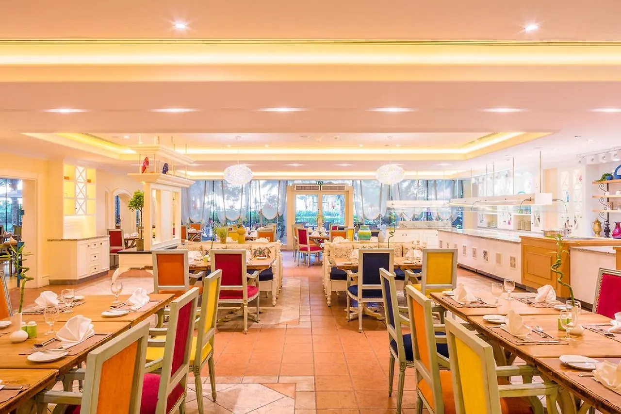 Coral Beach Resort Şarja 4*,  Birleşik Arap Emirlikleri