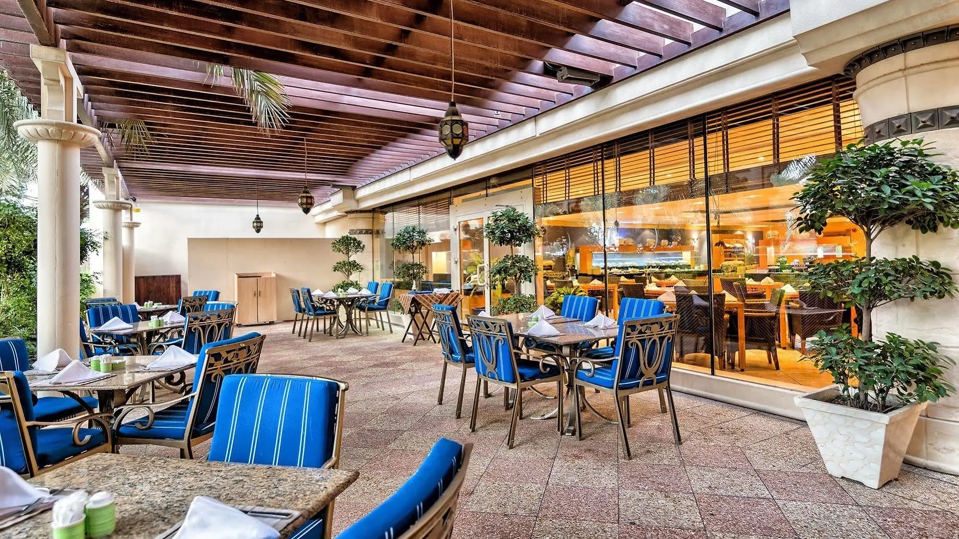 Coral Beach Resort Şarja 4*,  Birleşik Arap Emirlikleri