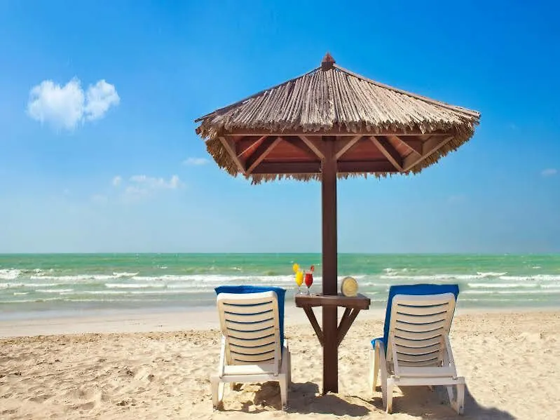 Coral Beach Resort Şarja